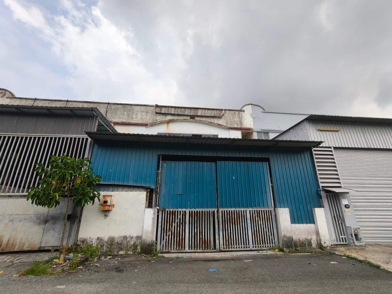 1.5 Storey Terrace Factory Jalan Satria 8