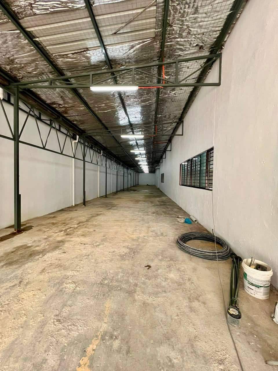Semi-Detached Factory Desa Cemerlang 4