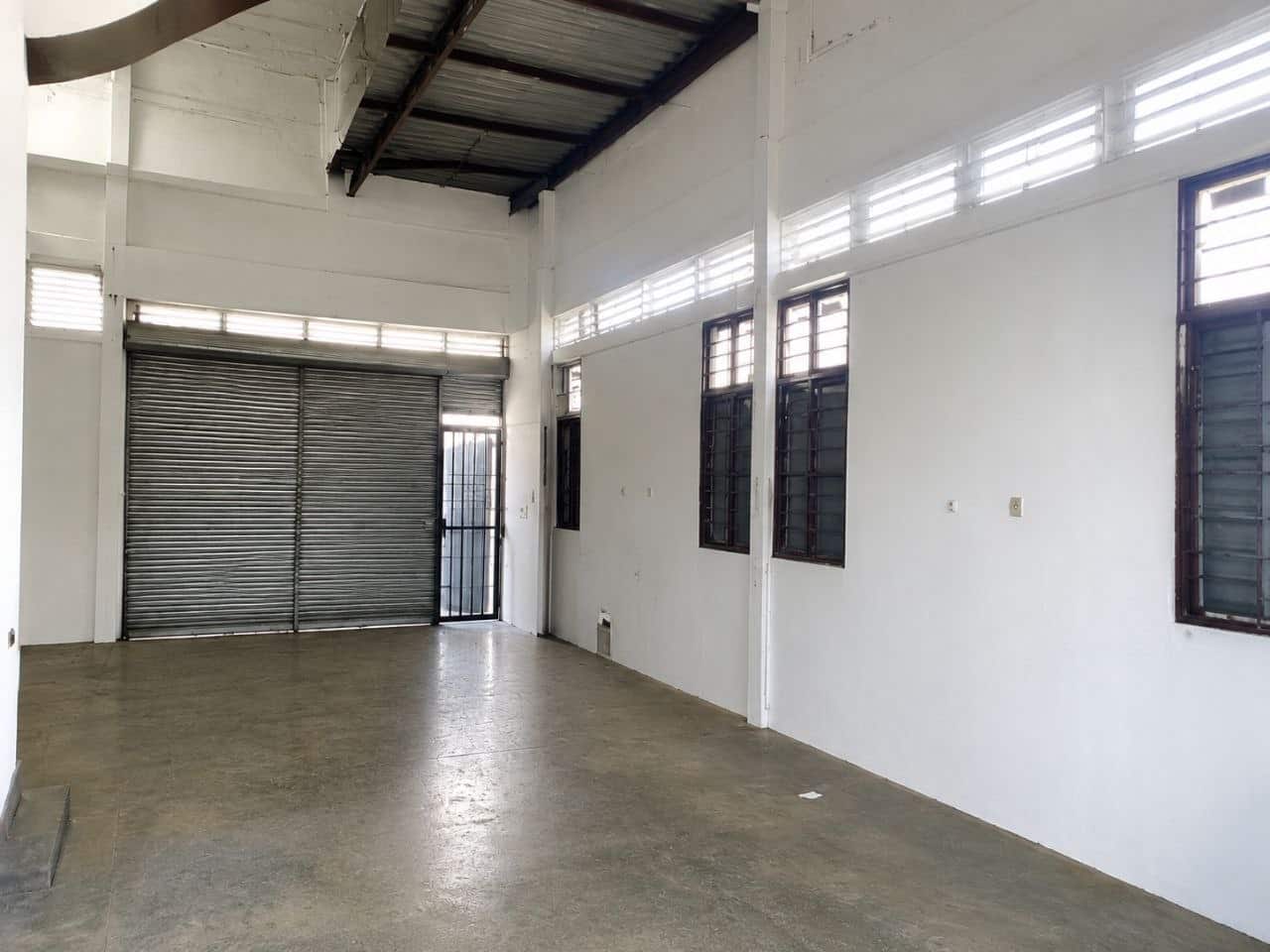 1.5 Storey Terrace Factory Taman Universiti 4