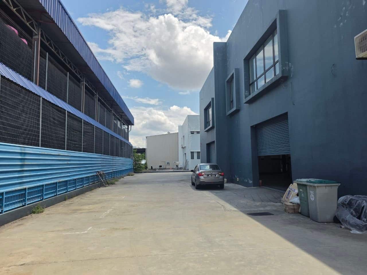 Semi D Factory Eco Business Park 3 6