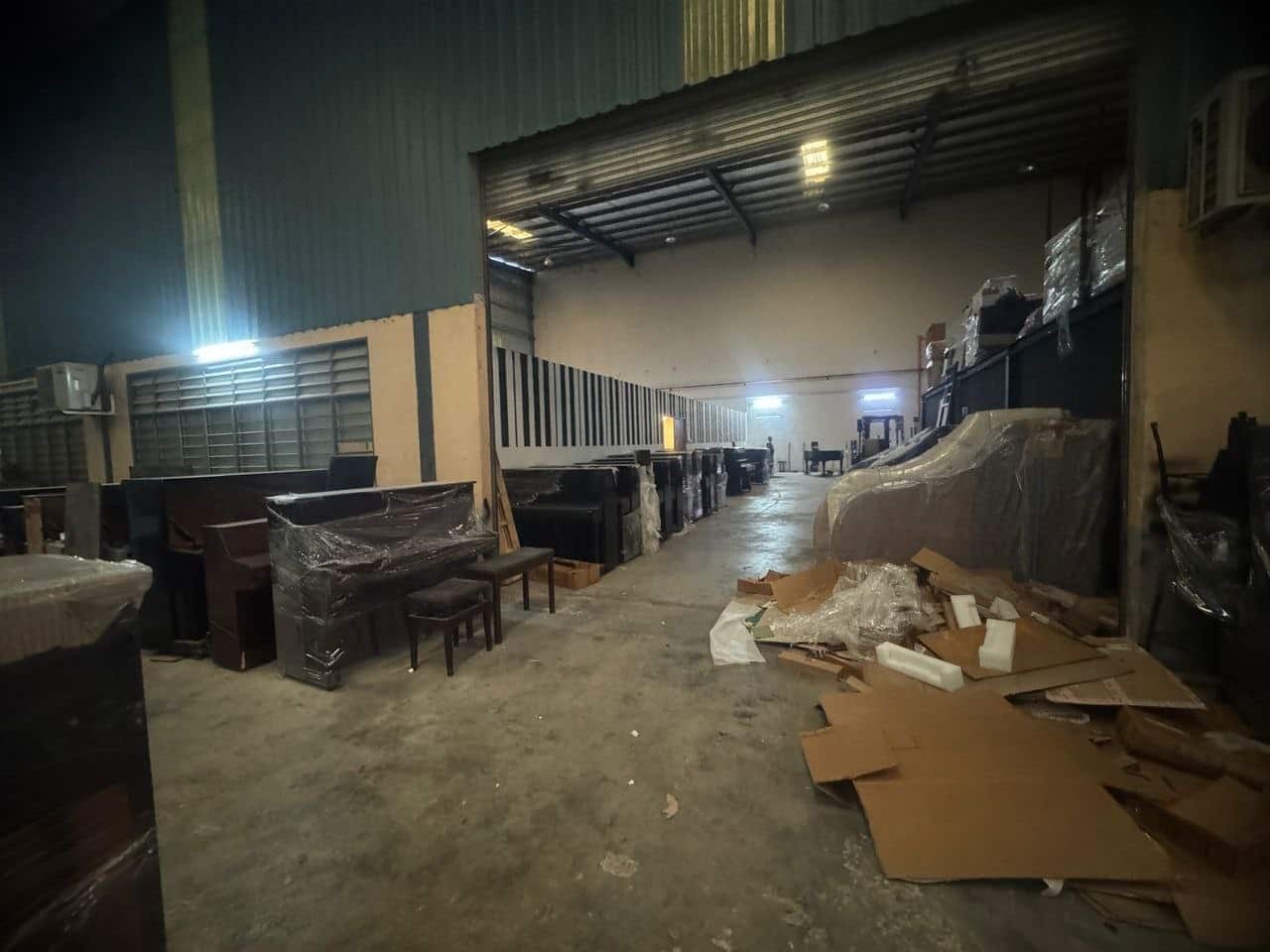 Semi-Detached Factory Sri Plentong 6