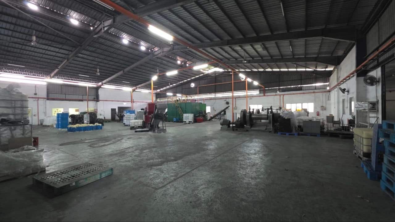 Single Storey Factory Benut Kampung Parit Marjunit 4