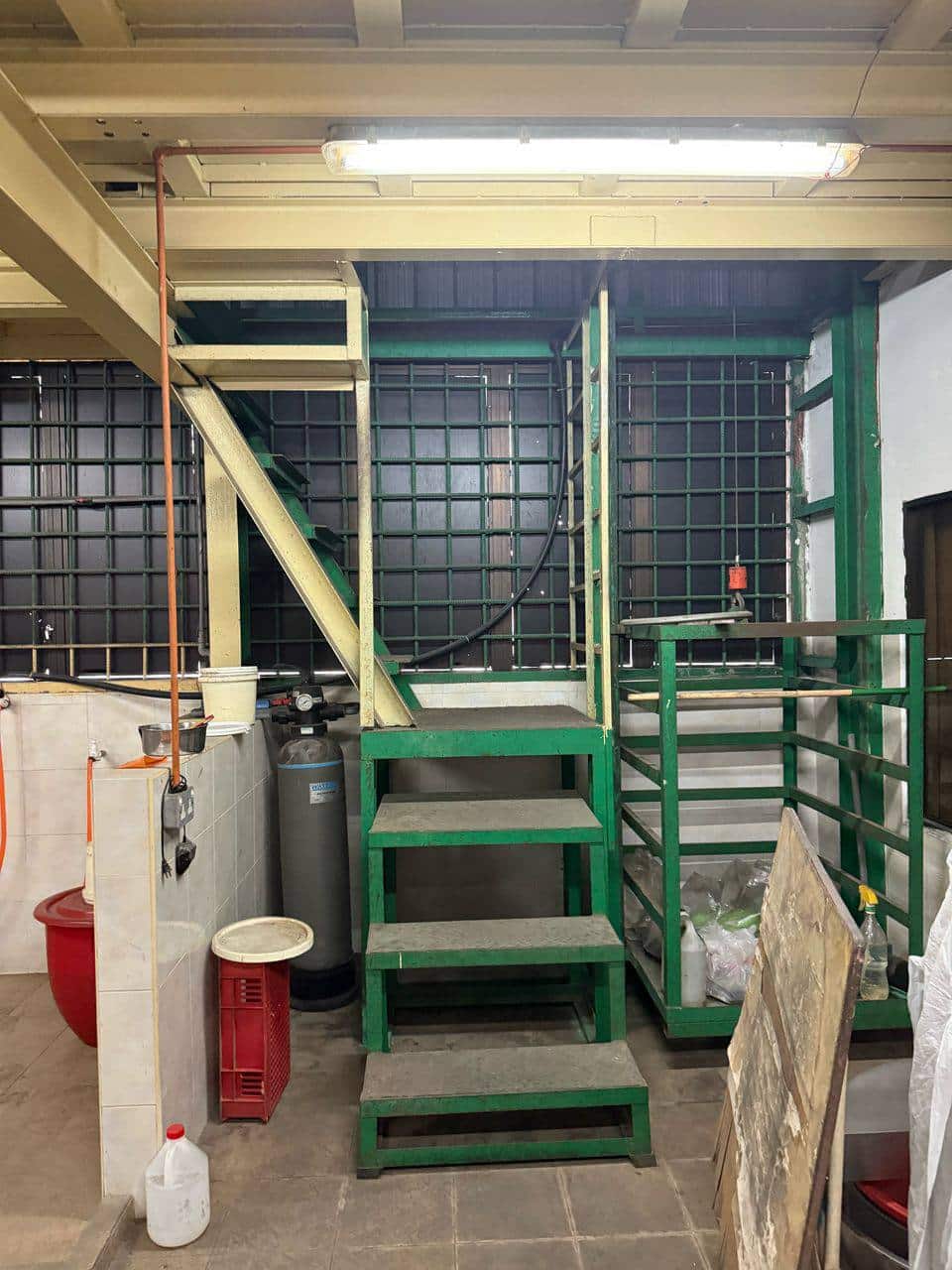 2 Storey Terrace Factory Corner Taman Putri Kulai 5