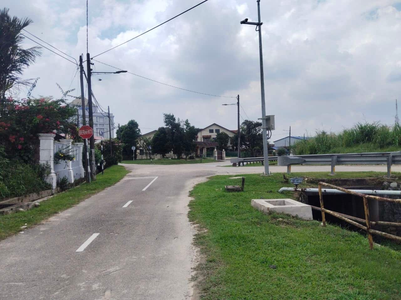 Bungalow Land Taman Skudai 4