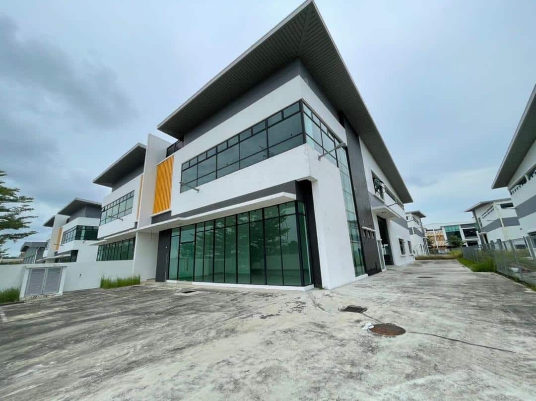 3 Storey Semi-Detached Factory (Adjoining Unit) I-Parc @ Gelang Patah 1