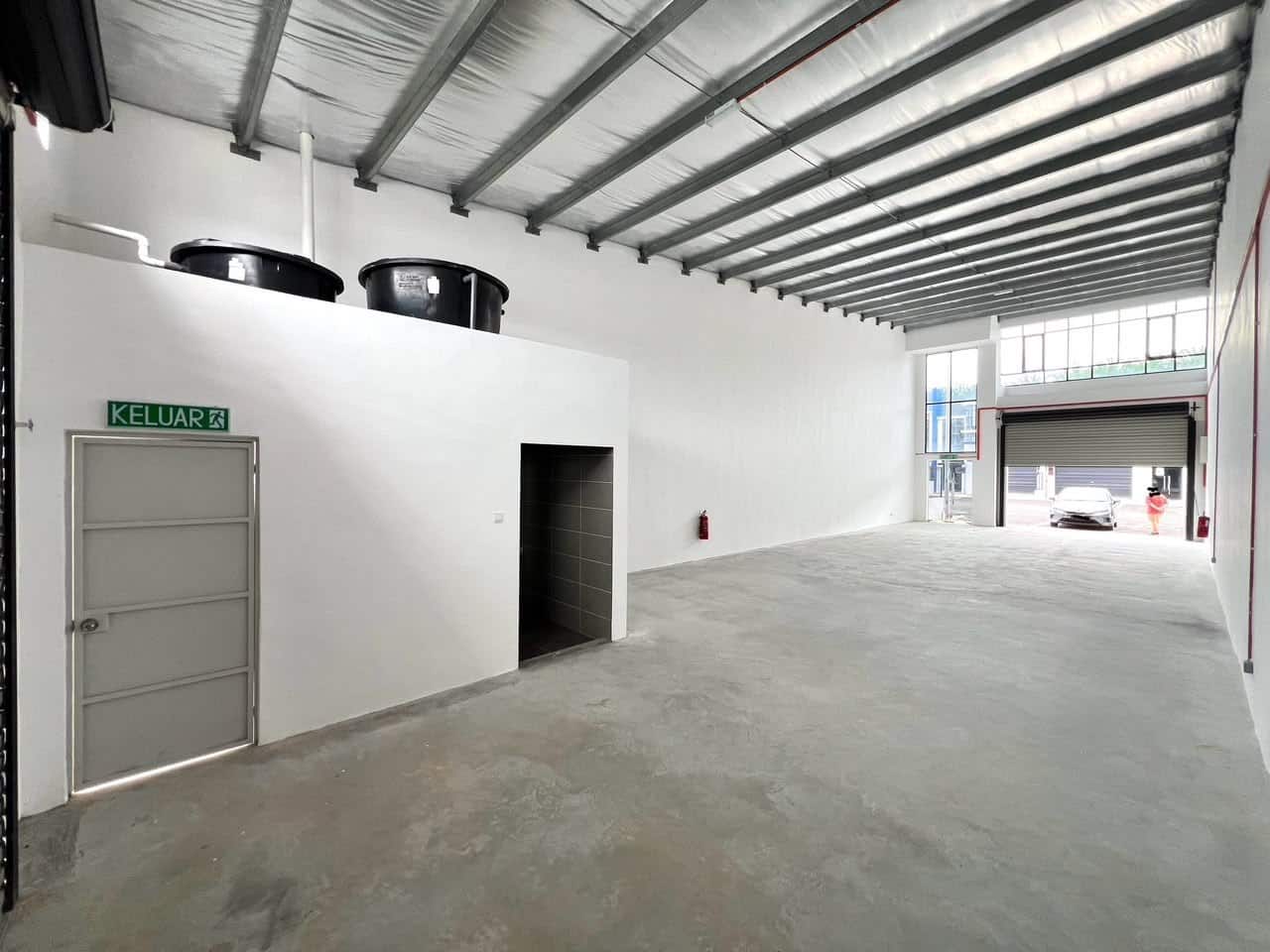 1.5-Storey Semi-D Factory Bandar Seri Alam 6