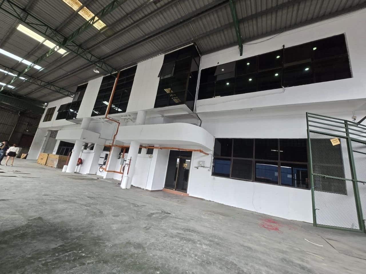 1.5-Storey Semi-Detached Factory Desa Jaya 1