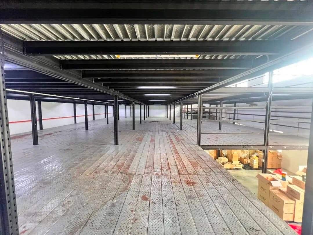 1.5-Storey Terrace Factory Taman Mount Austin 4