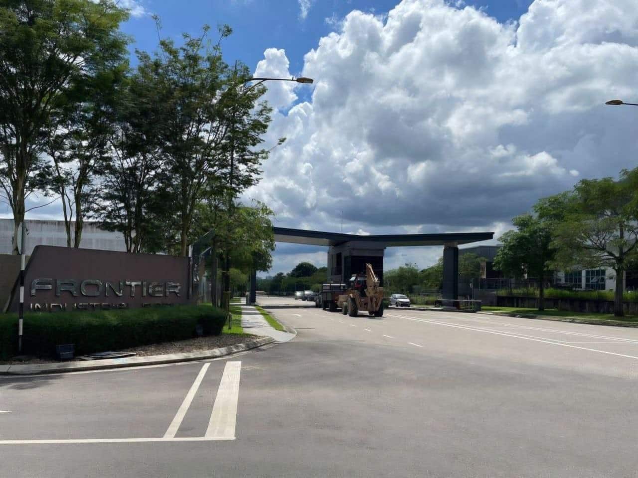 1.5 Storey Semi-Detached Factory Frontier Industrial Park 3