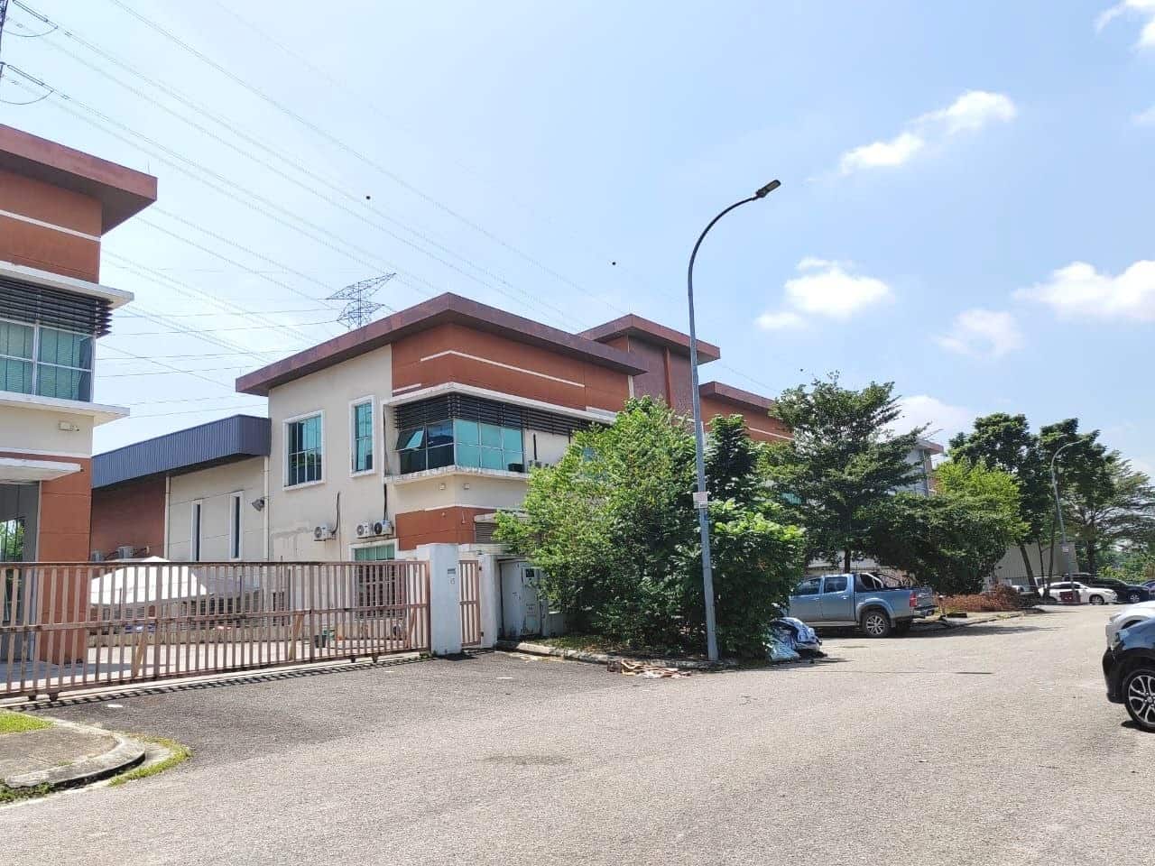 1.5-Storey Semi-Detached Factory Tiong Nam Industrial Park @ Kempas Lama 2