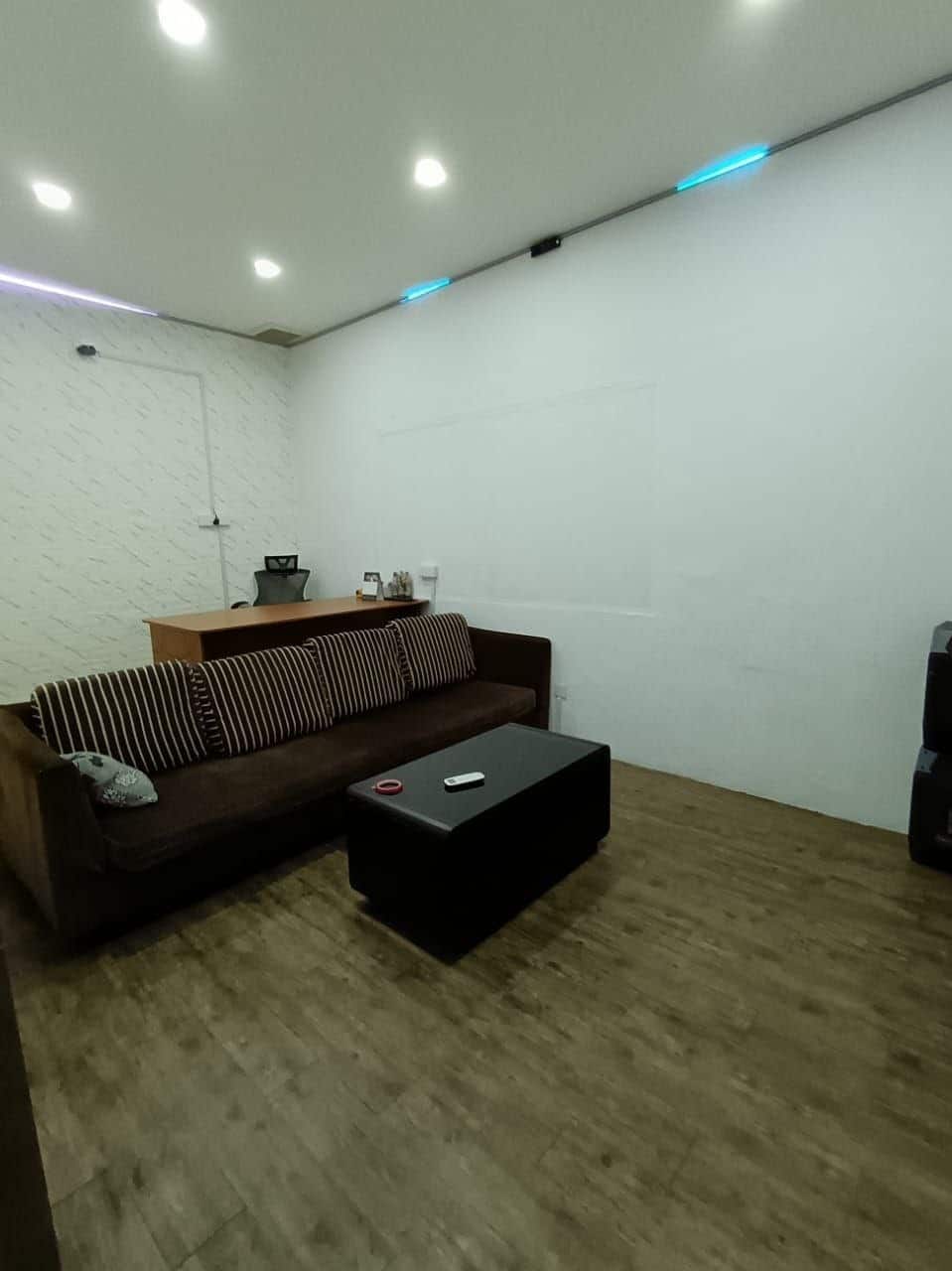 1.5 Storey Terrace Factory End Lot Mount Austin (Jalan Mutiara Emas) 2