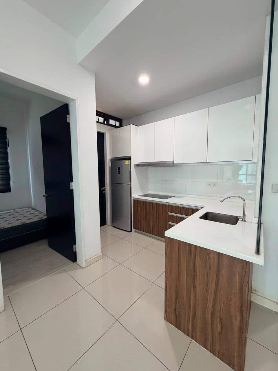Condominium Setia Sky 88 3
