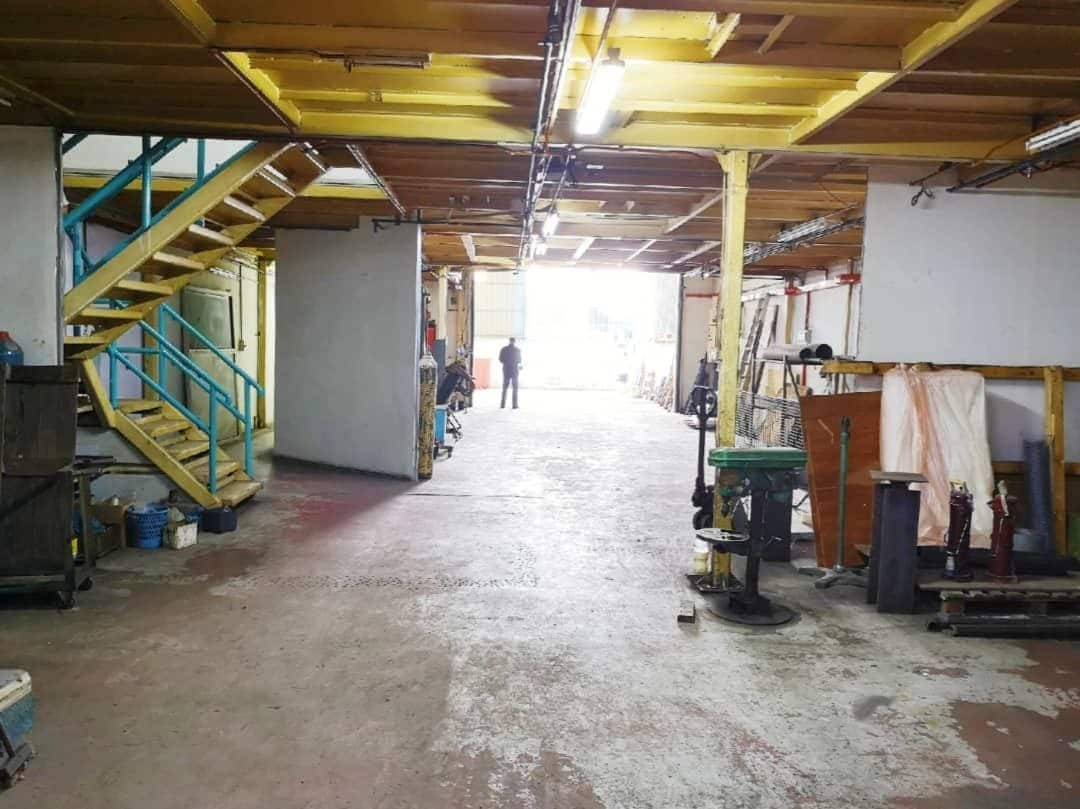 Single Storey Factory with 2nd Floor Office Mount Austin 5