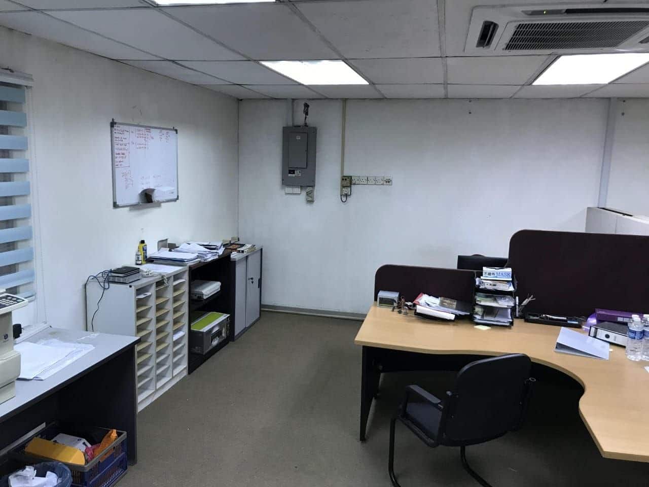 Single Storey Factory with 2nd Floor Office Mount Austin 2