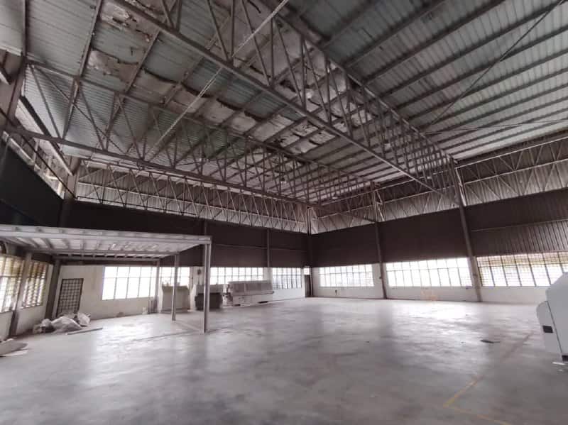 Single Storey Factory Batu 24 5