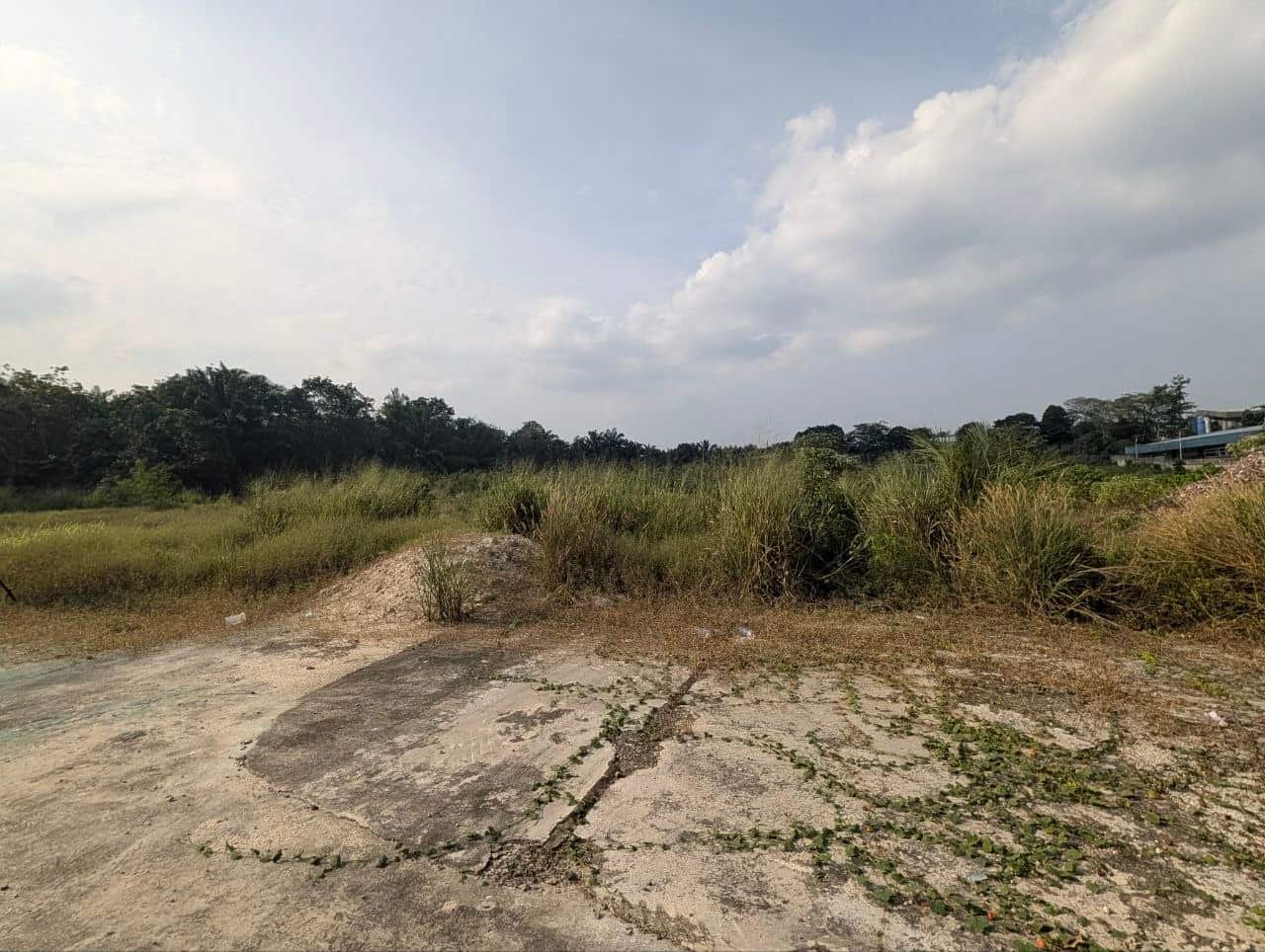 Medium Industrial Land Sungai Tiram 4