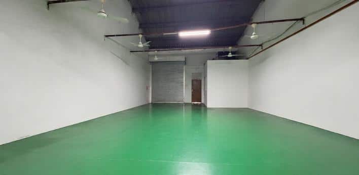 1.5 Storey Factory Jalan Bukit 3