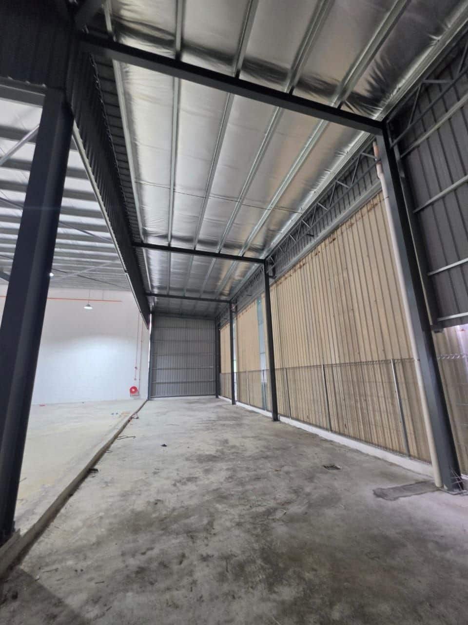 1.5-Storey Semi-D Factory Jalan Sri Wangi Taman Perindustrian Desa Plentong 6