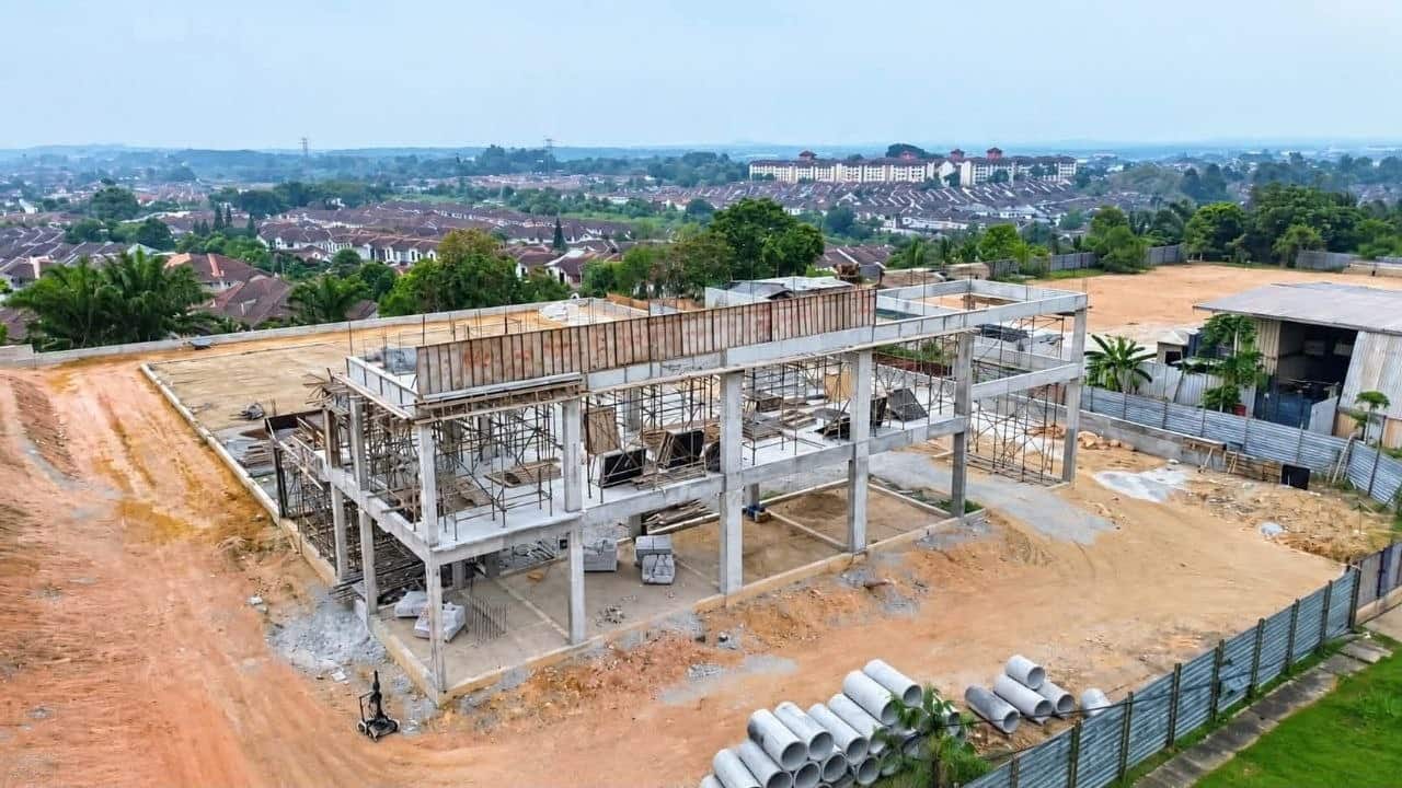1.5 Storey Detached Factory Taman Industri Kulai 7