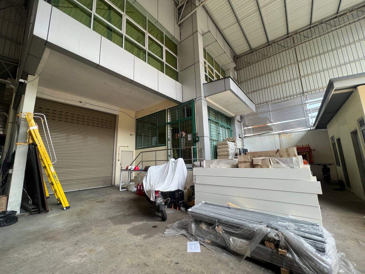 1.5 Storey Semi-D Factory Nusa Cemerlang @ Gelang Patah 2