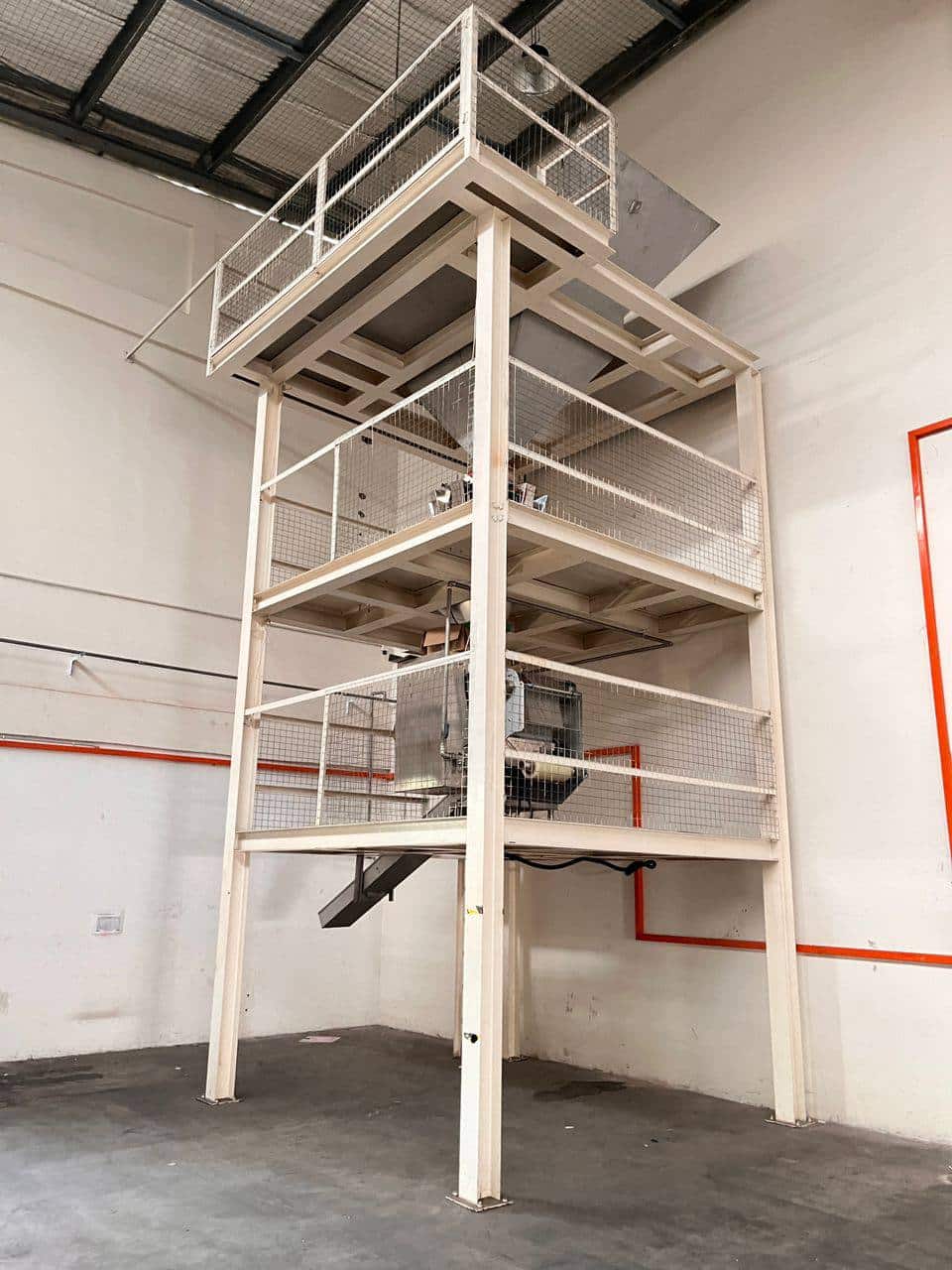 1.5 Storey Semi-D Factory Nusa Cemerlang @ Gelang Patah 4