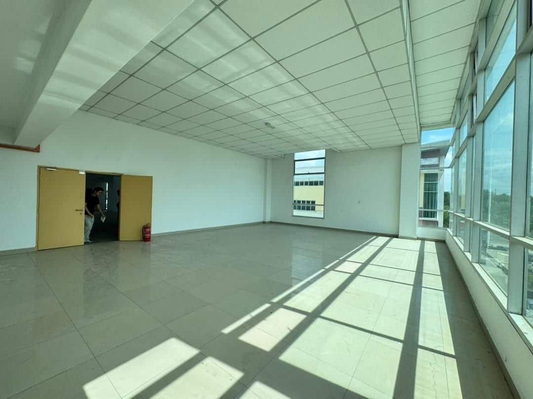 Semi-D Medium Industrial Factory SILC Gelang Patah 3