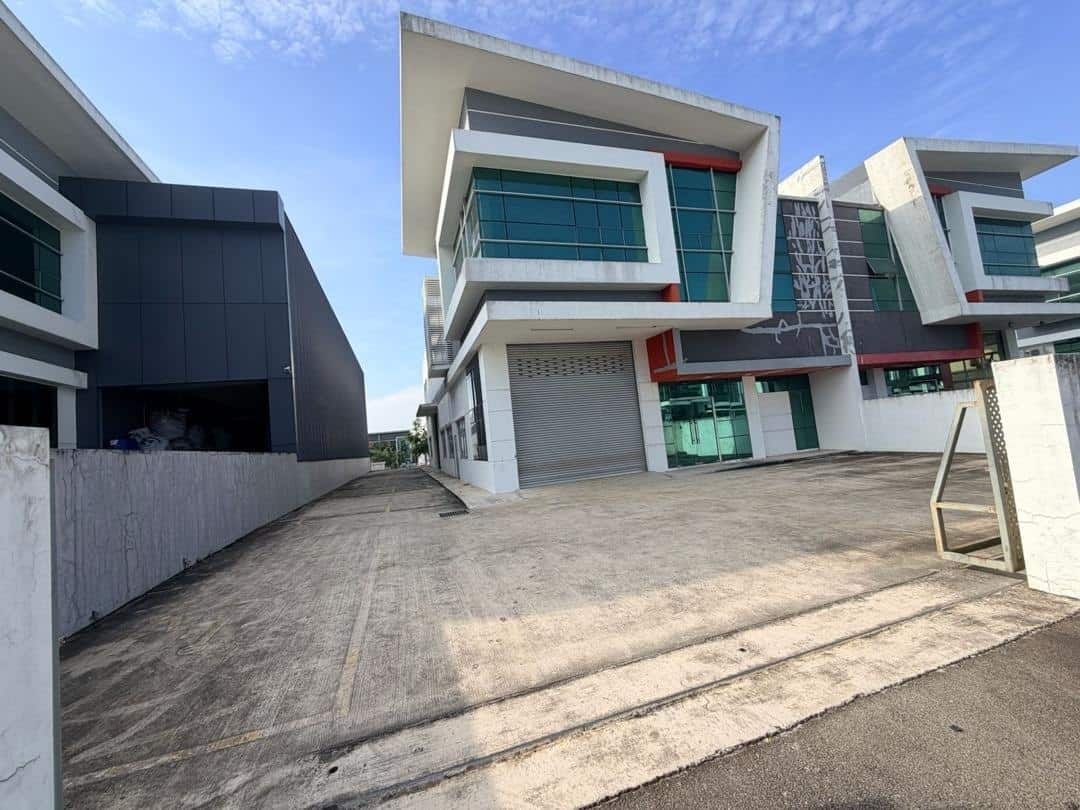 1.5-Storey Semi-D Factory Frontier Industrial Park 1