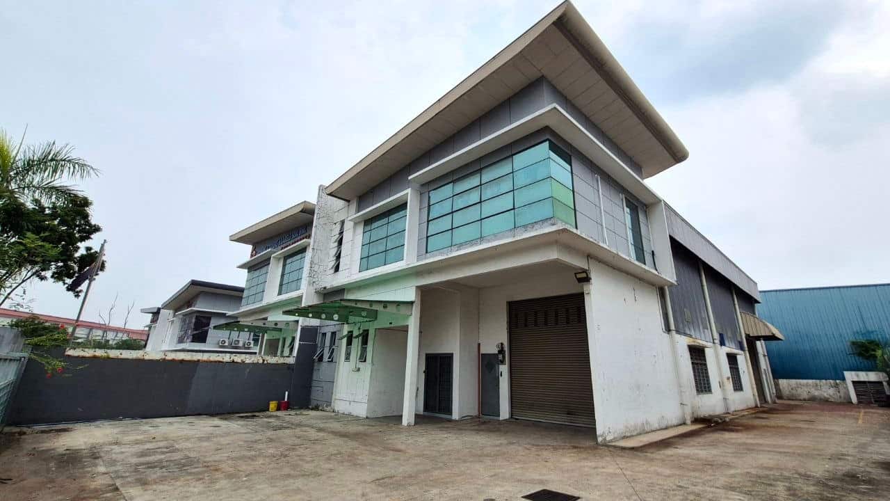 1.5 Storey Semi-Detached Factory Kempas Utama Industrial Park 1
