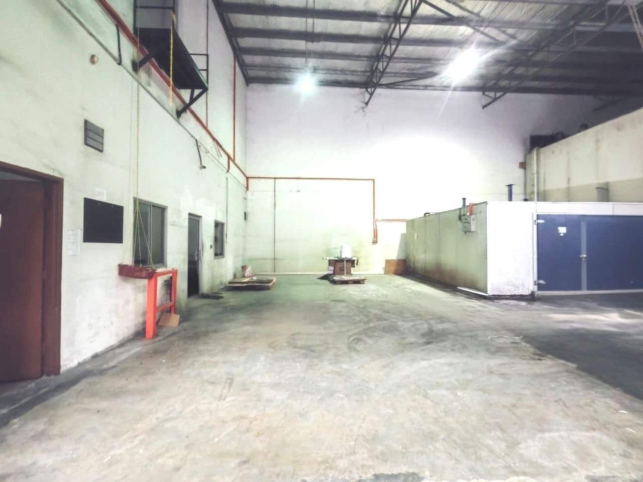 1.5 Storey Cluster Factory Jalan Kempas Utama 3