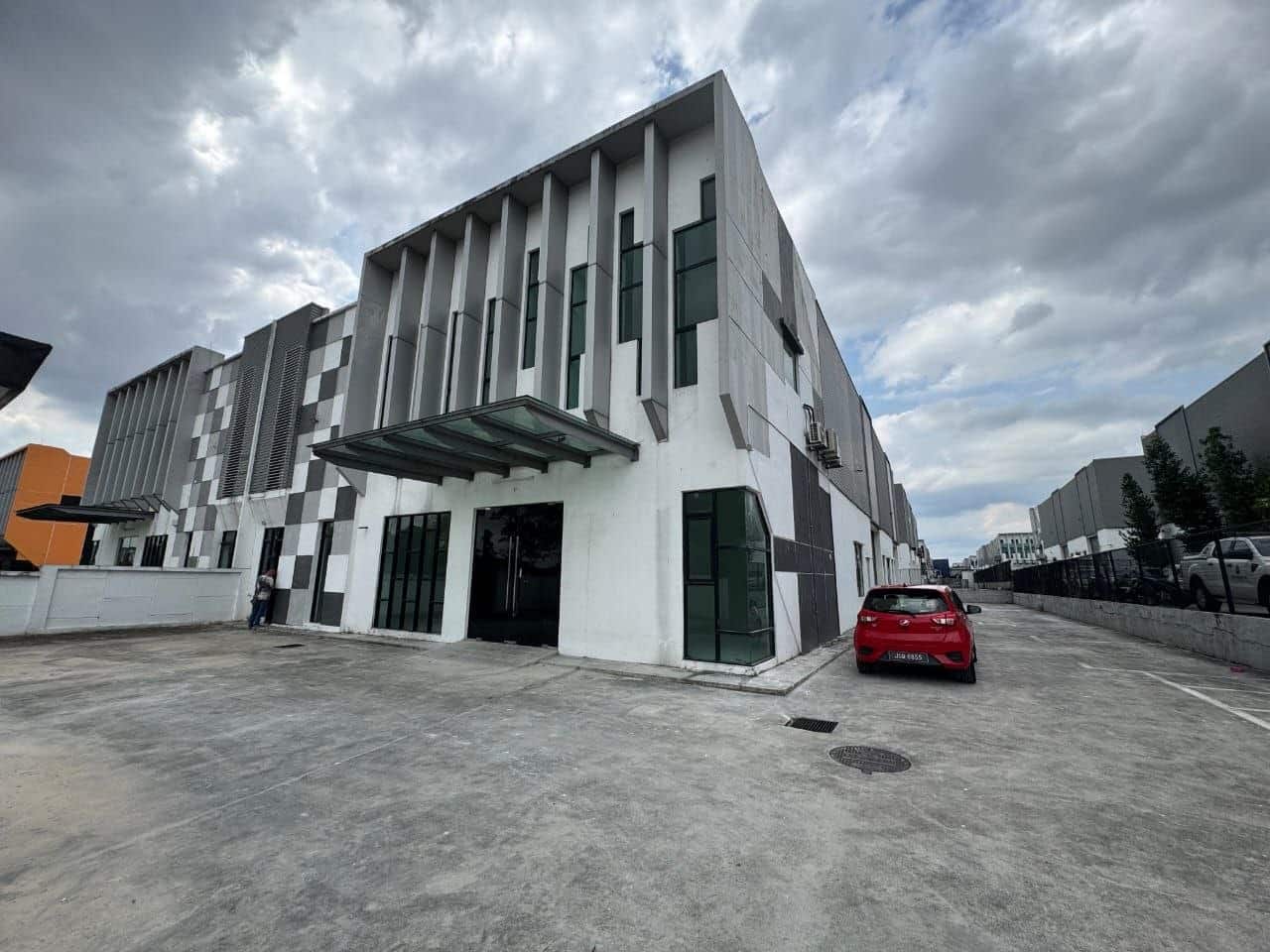 1.5 Storey Semi-D Factory Eco Business Park 1 @ Phase 1 Flagship A 1
