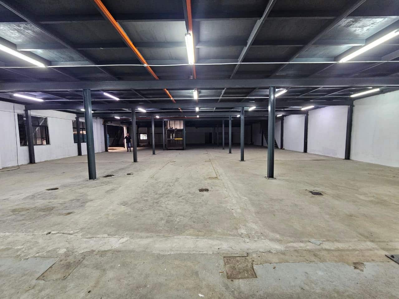 Semi-D Factory Desa Cemerlang 1