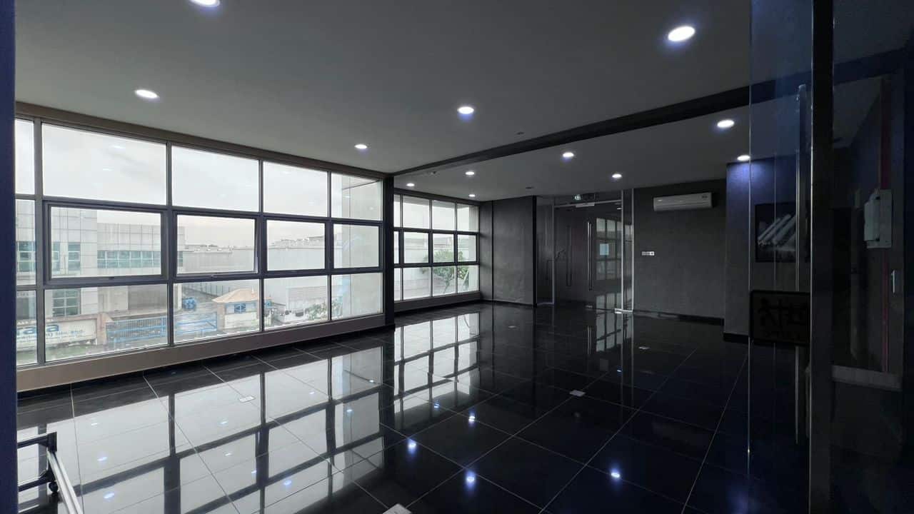 1.5-Storey Semi-D Factory Nusa Cemerlang 2