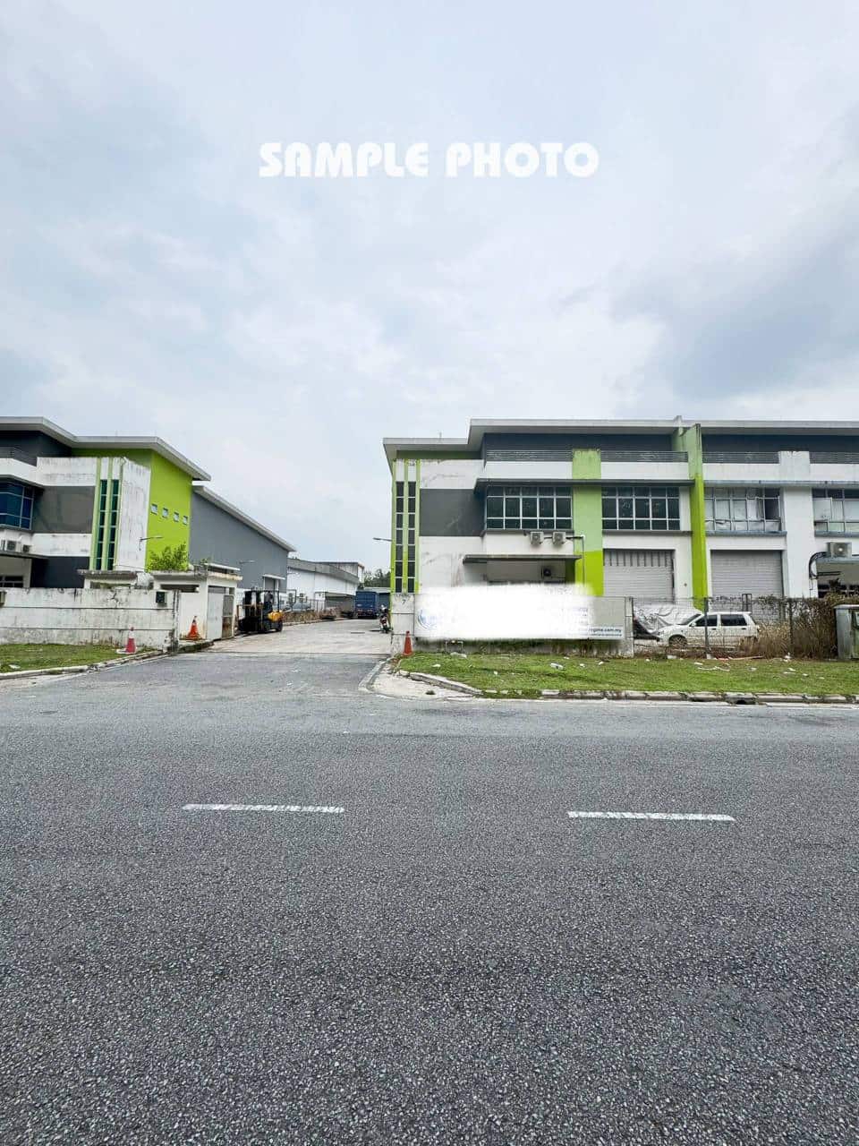 Double Storey Semi-D Factory Impian Emas 2