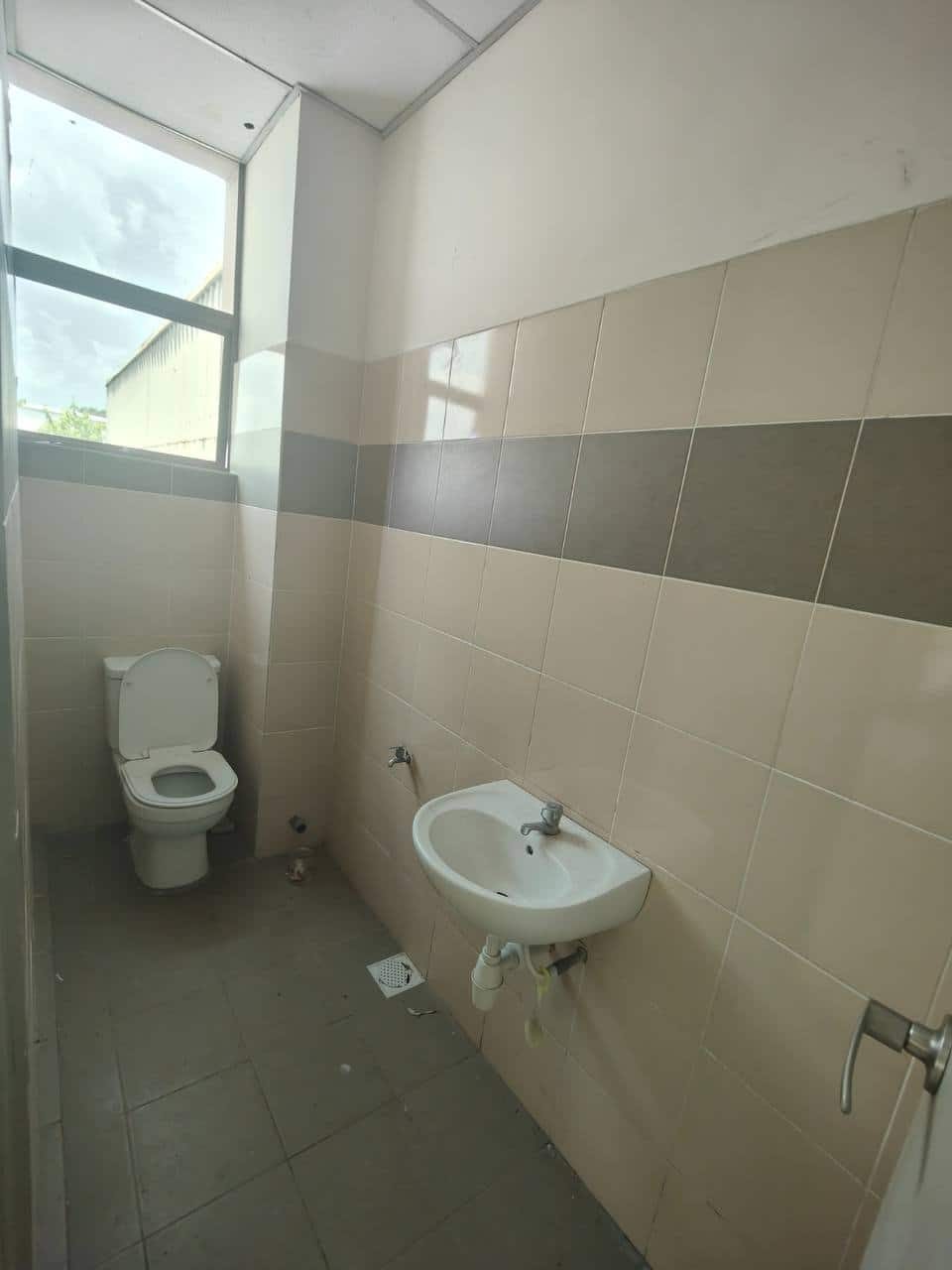 Taman Desa Cemerlang Factory For Rent 
(2830)

-Ja… 2