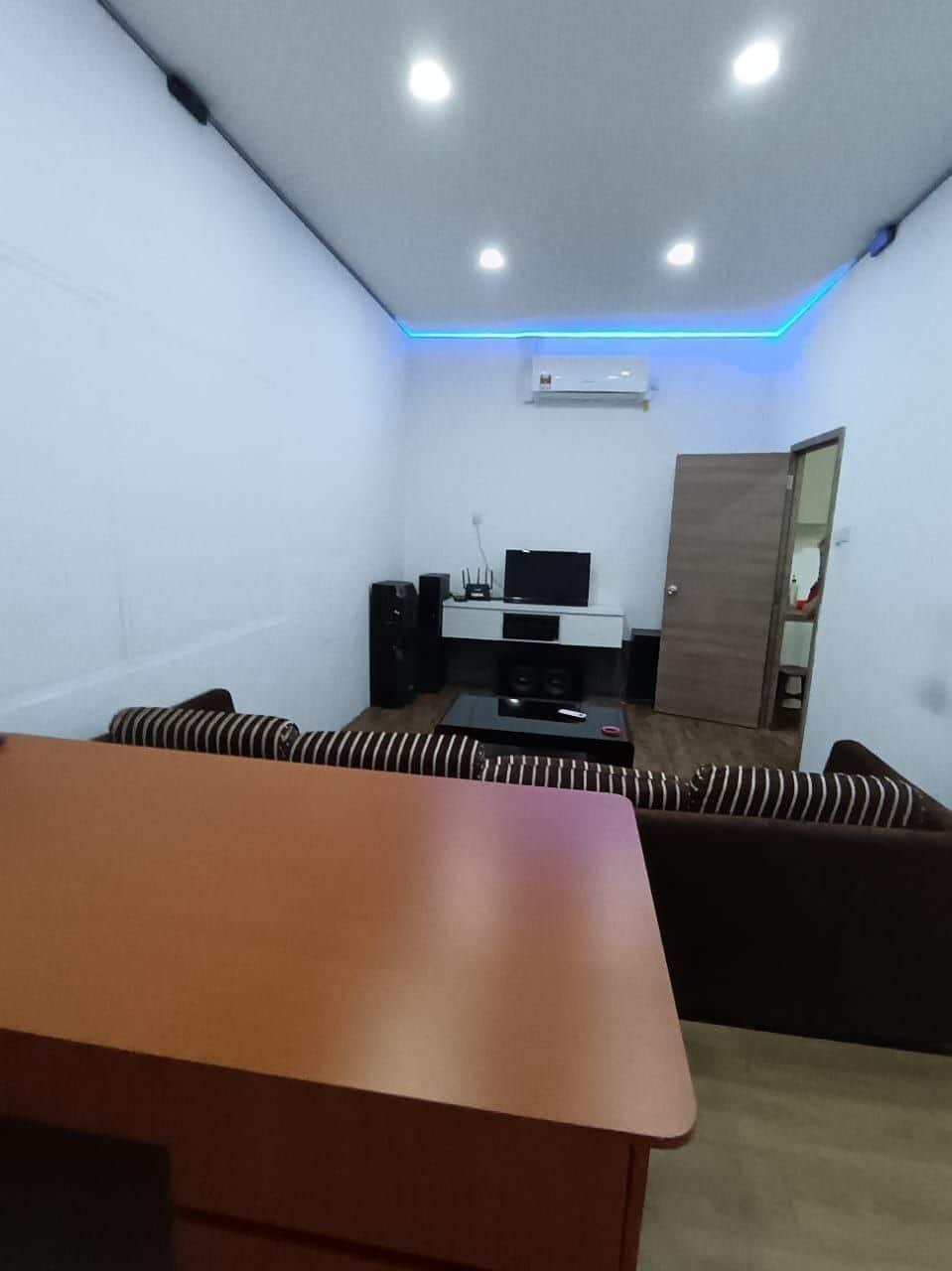 Repost

Listed Date : 11 AUG 2026 
Location : Moun… 8