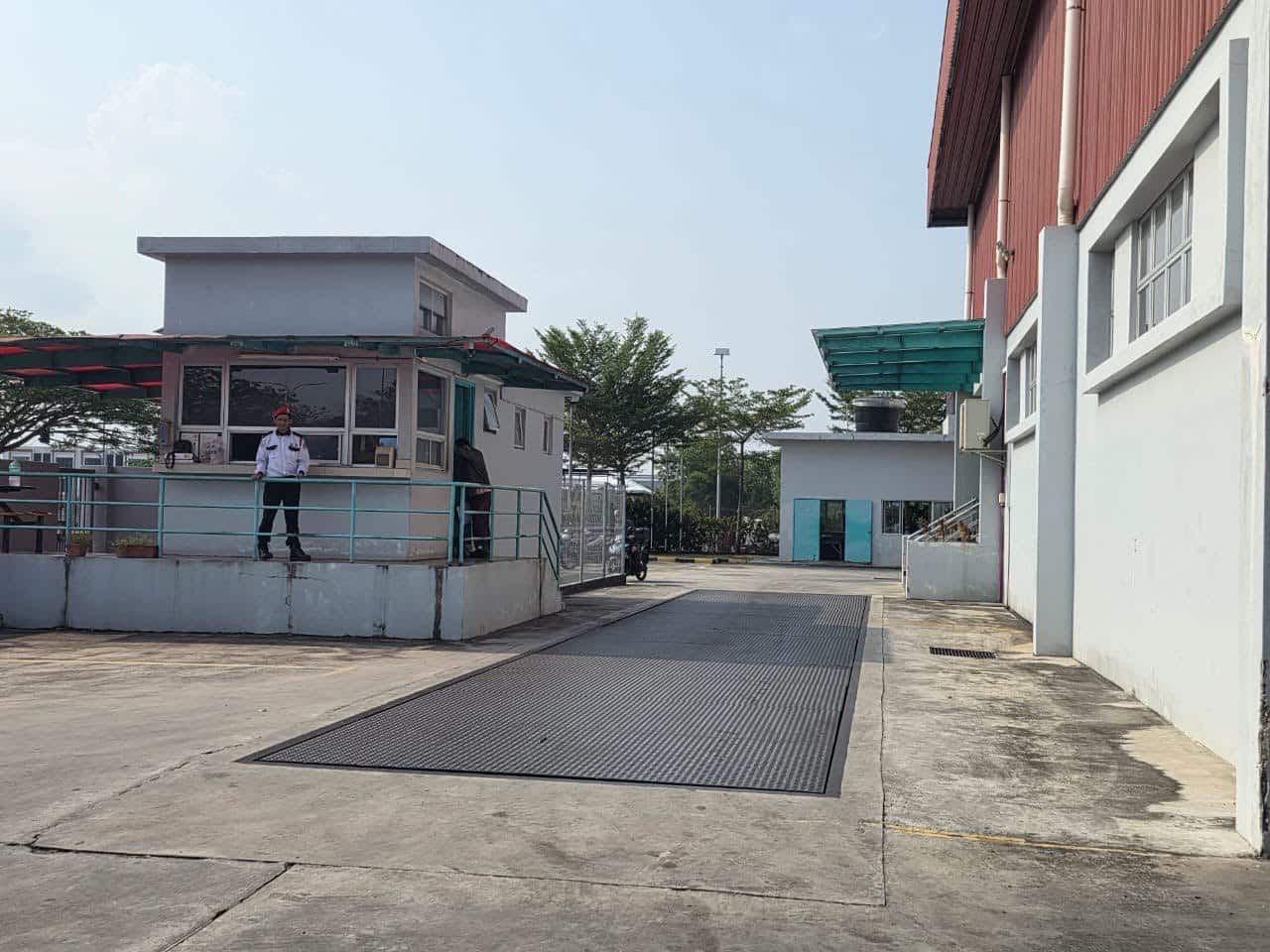 FOR RENT（SL3006）

Excellent condition Detached Fac… 4