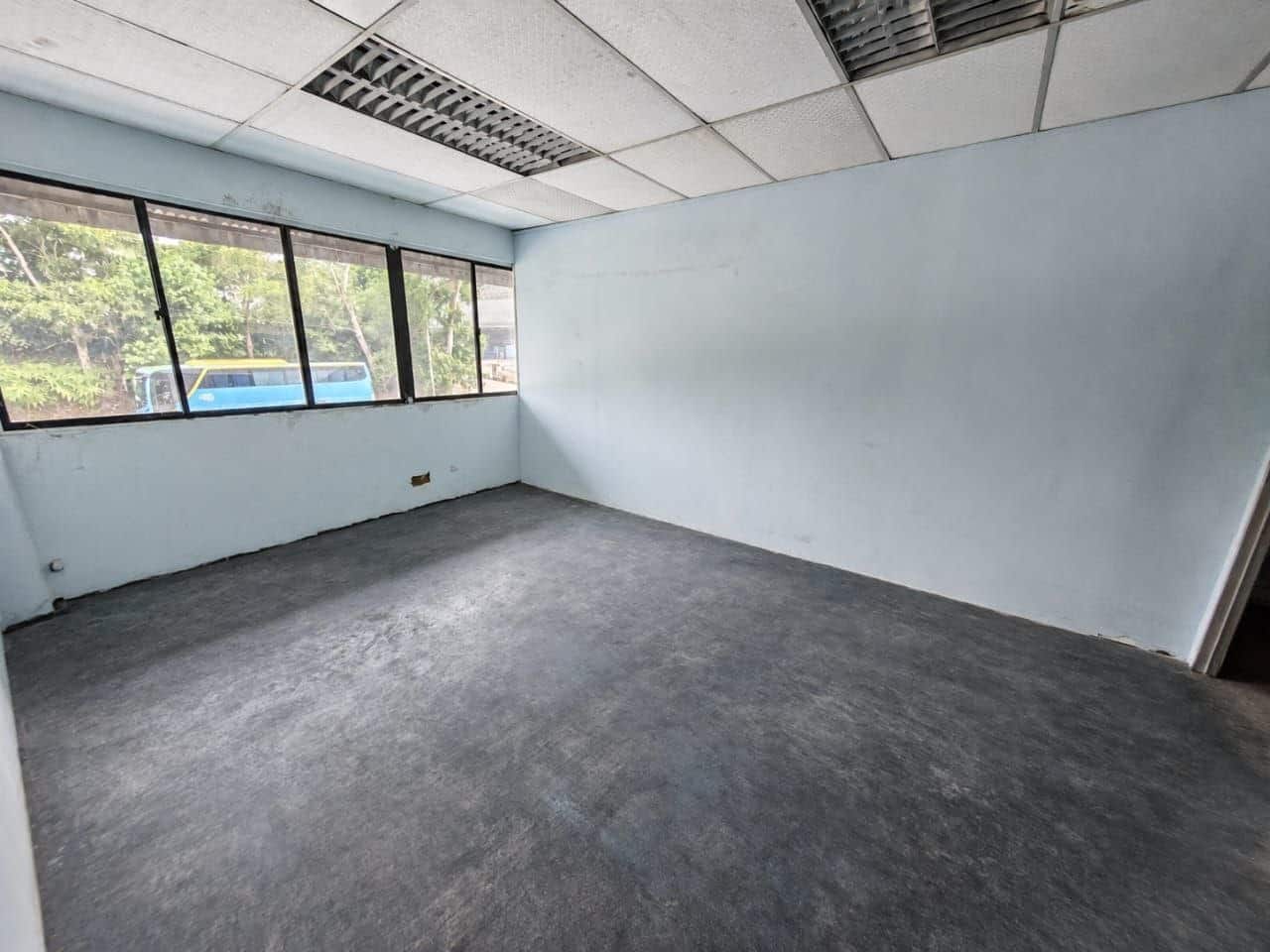 For Sale/Rent

Jalan Cyber 2 @ Senai

Listing Date… 10