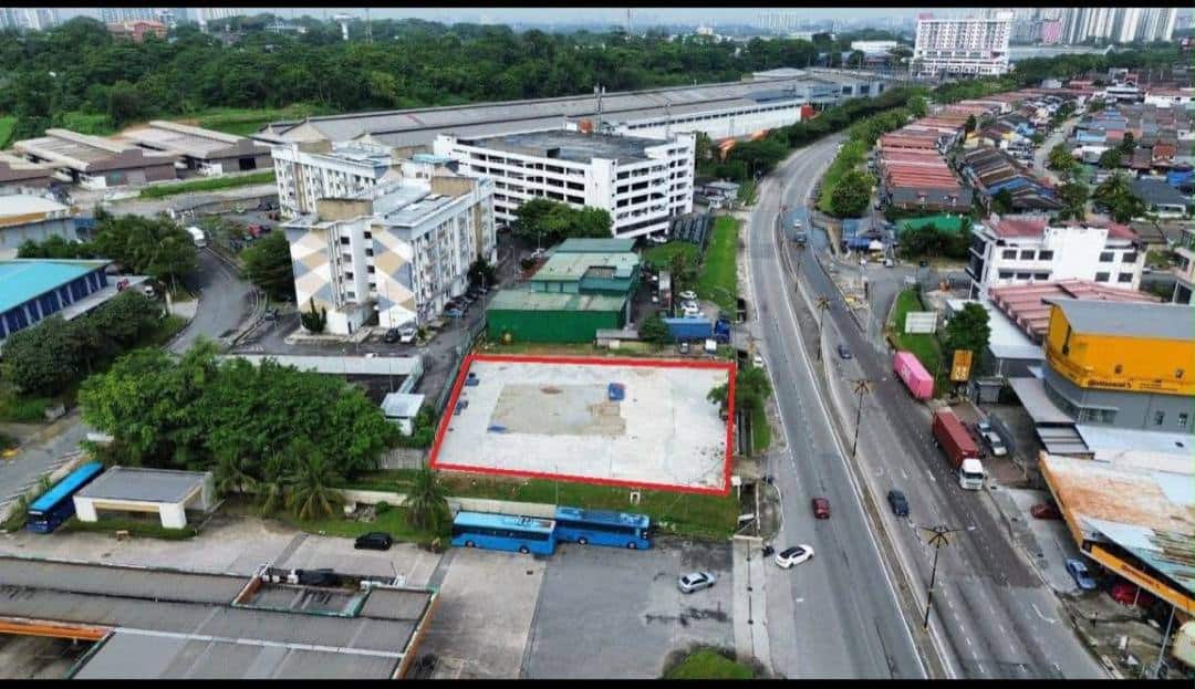 For Rent

Location Tampoi
Beside main road 
Commer… 6
