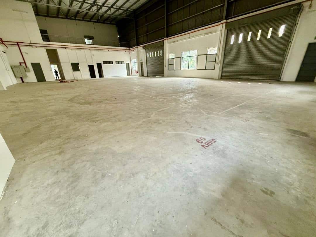 Listed Date : 5/10/2026
Location : Eco Business Pa… 3