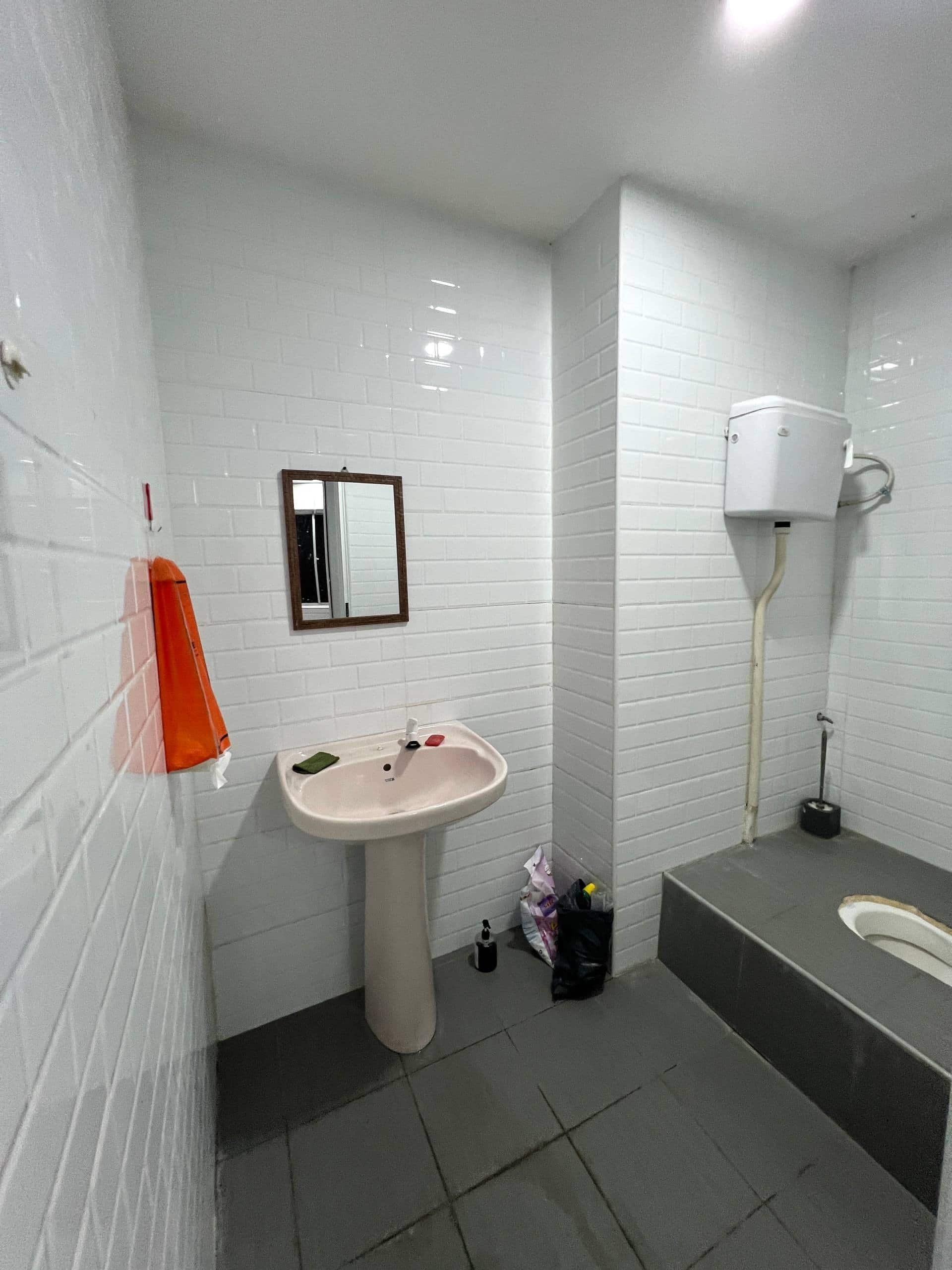 1.5 Storey Semi-D Factory Bandar Seri Alam 10