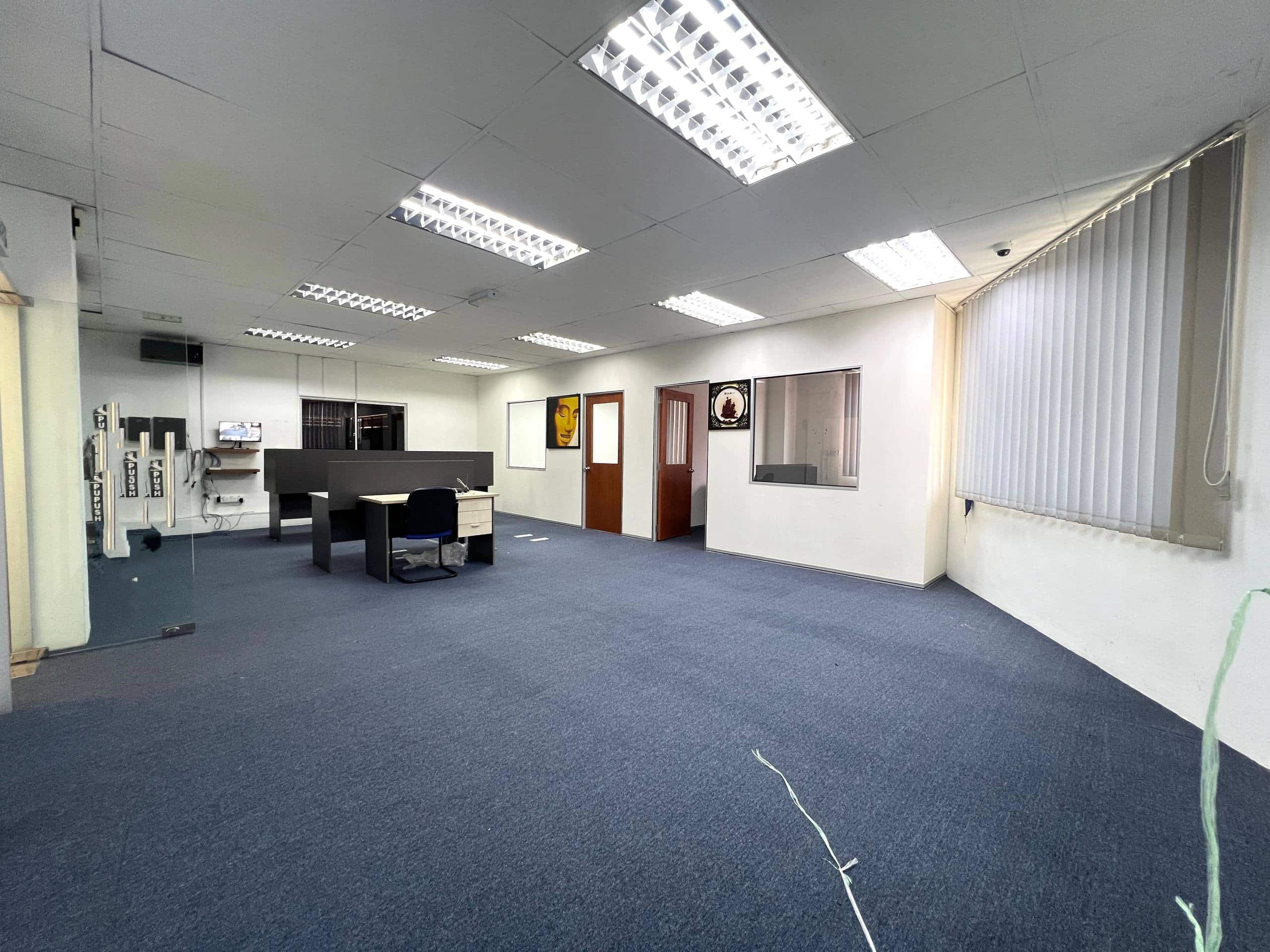 1.5 Storey Semi-D Factory Bandar Seri Alam 1