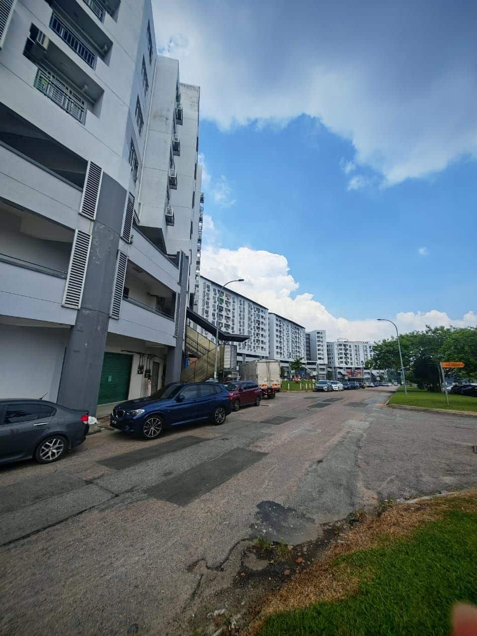 Corner Lot Shoplot Desa Tebrau 5