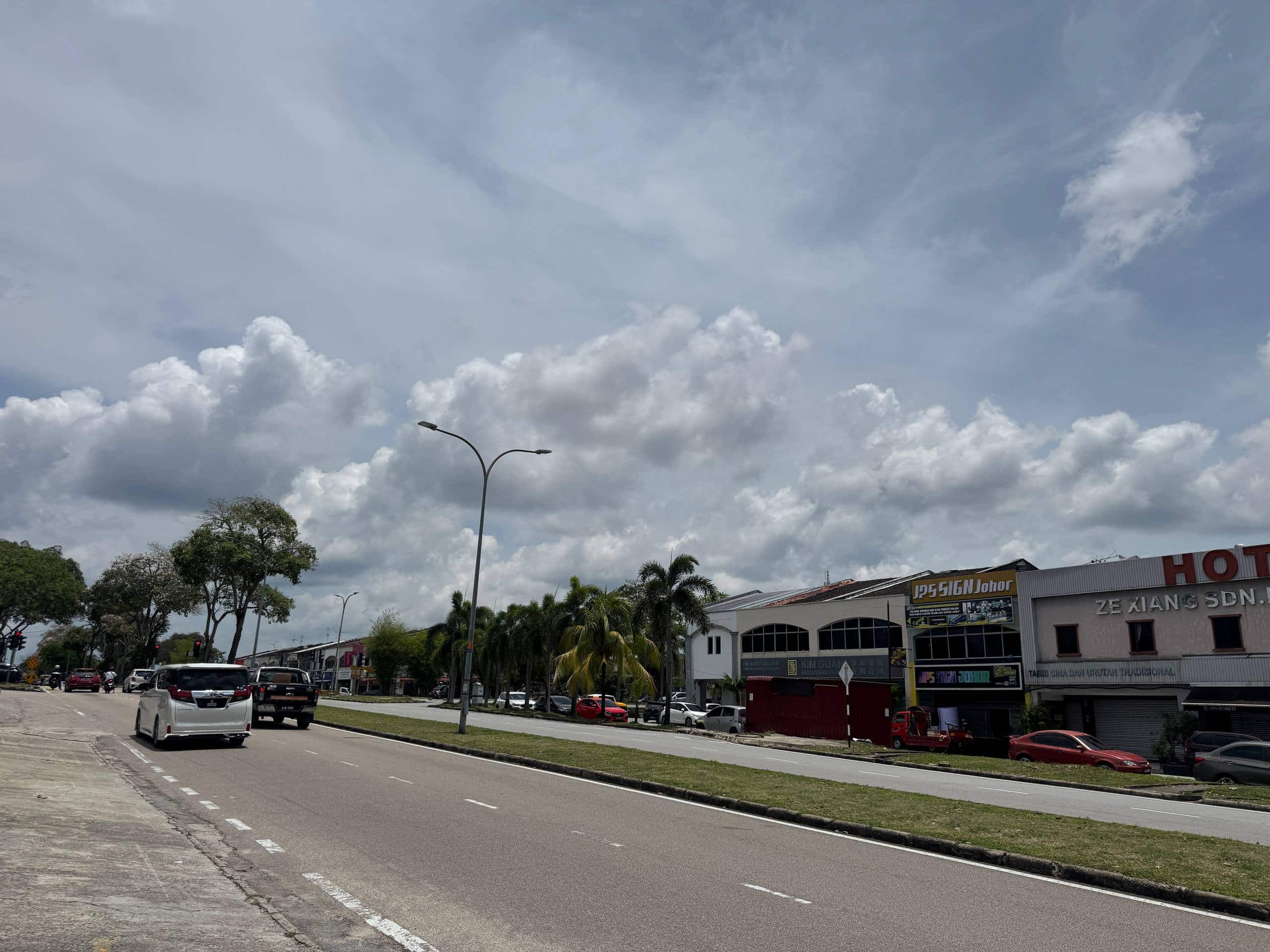1.5-Storey Terrace Factory Desa Jaya 3