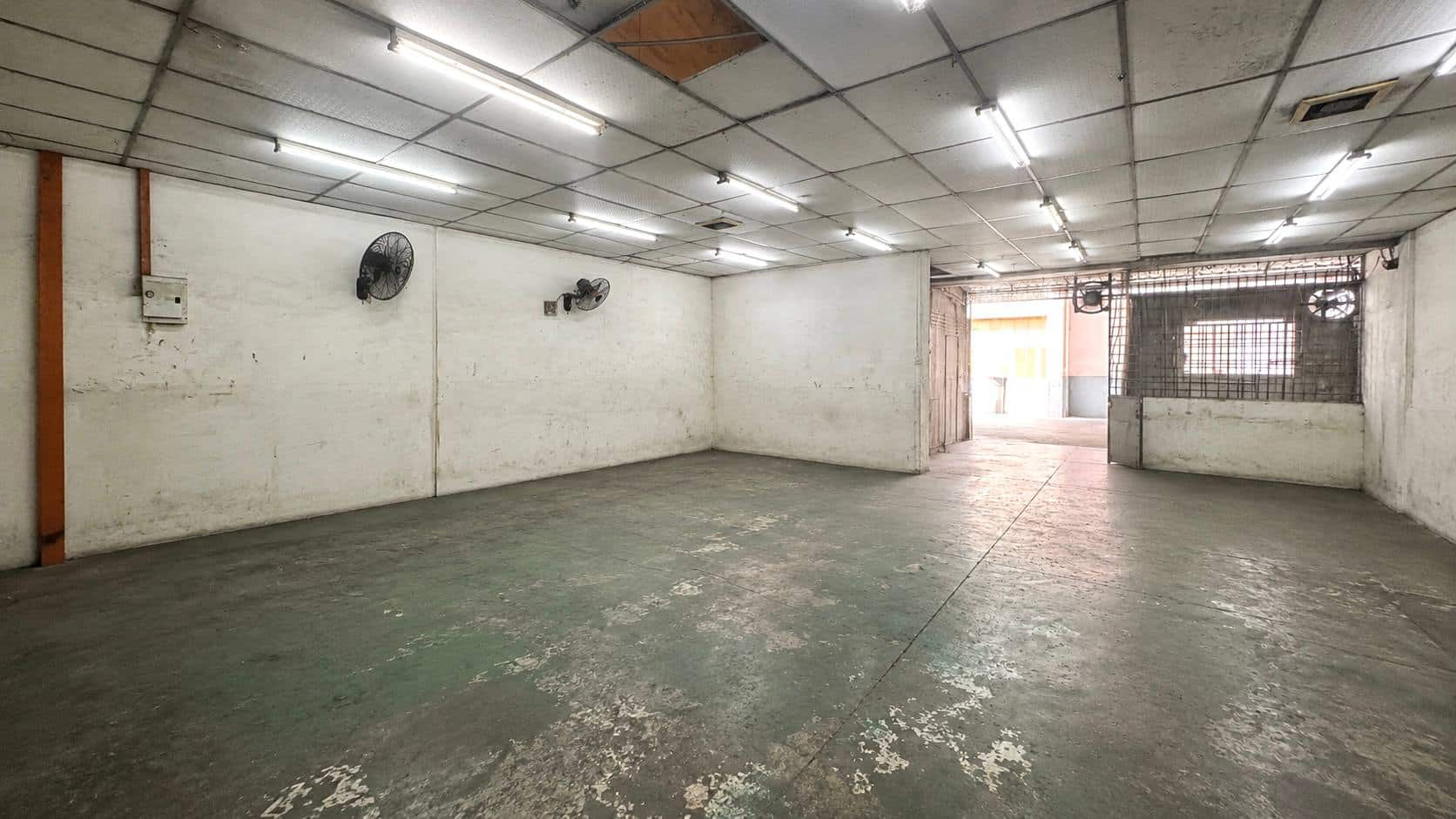 1.5-Storey Terrace Factory Desa Jaya 7