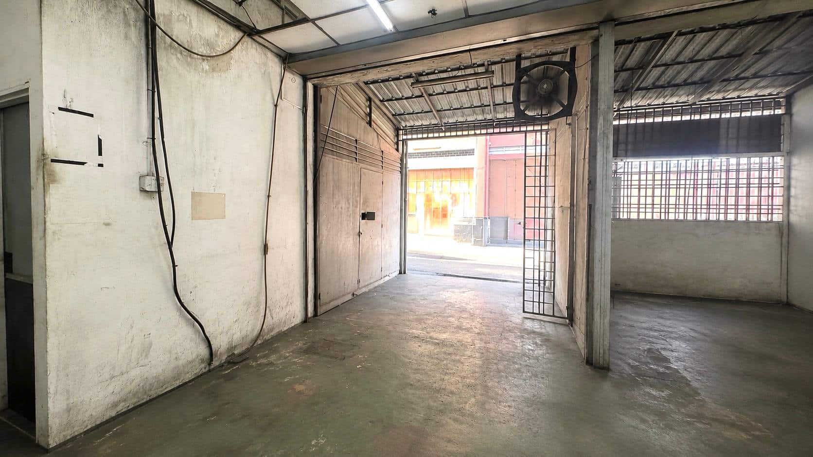 1.5-Storey Terrace Factory Desa Jaya 9