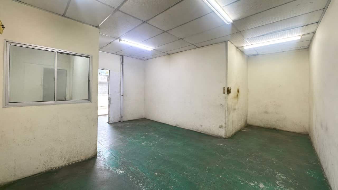 1.5-Storey Terrace Factory Desa Jaya 8