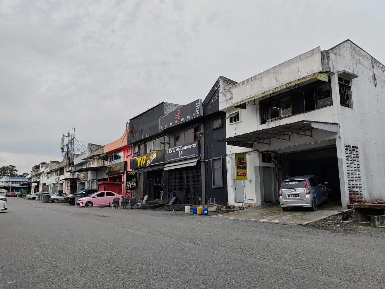 1.5 Storey Terrace Factory Taman Universiti (Jalan Perdagangan) 5