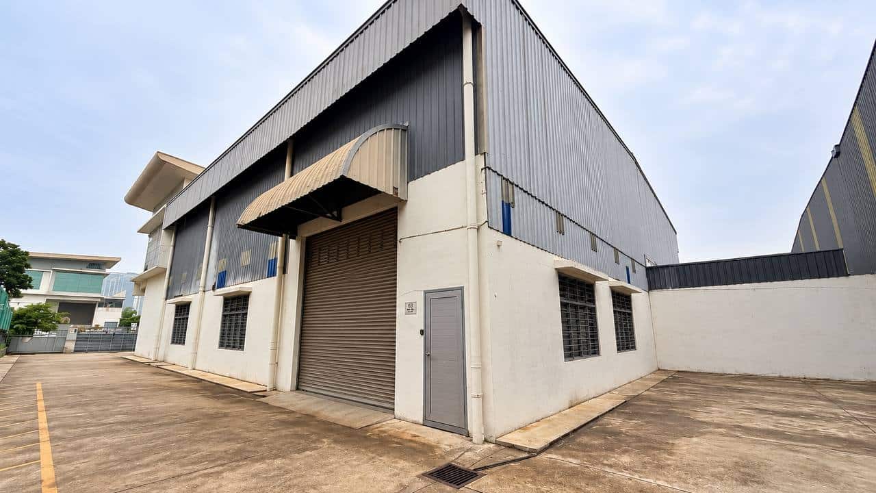 Single Storey Semi-D Factory with Mezzanine Office Kempas Utama Industrial Park 2