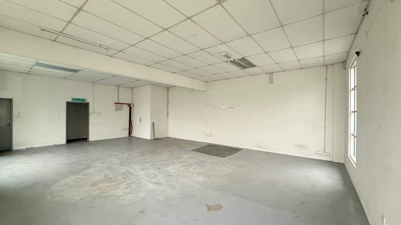 Single Storey Semi-D Factory with Mezzanine Office Kempas Utama Industrial Park 6