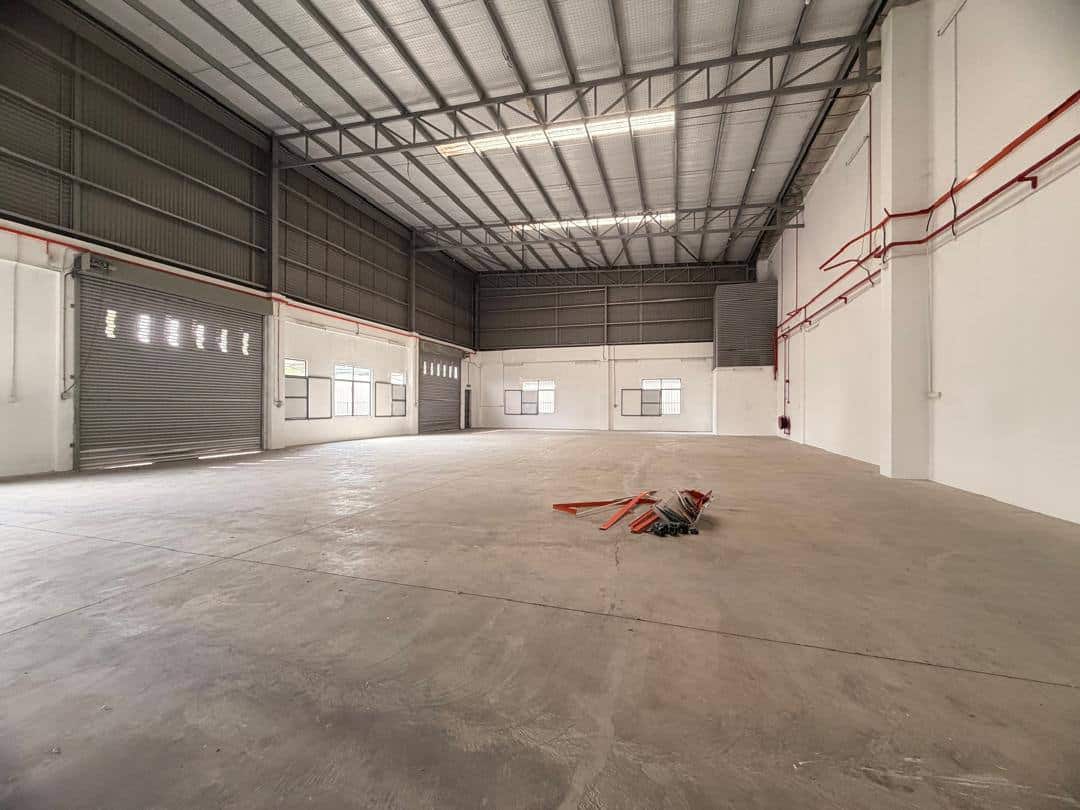 Semi-D Factory Eco Business Park 1 (Phase 1) 4